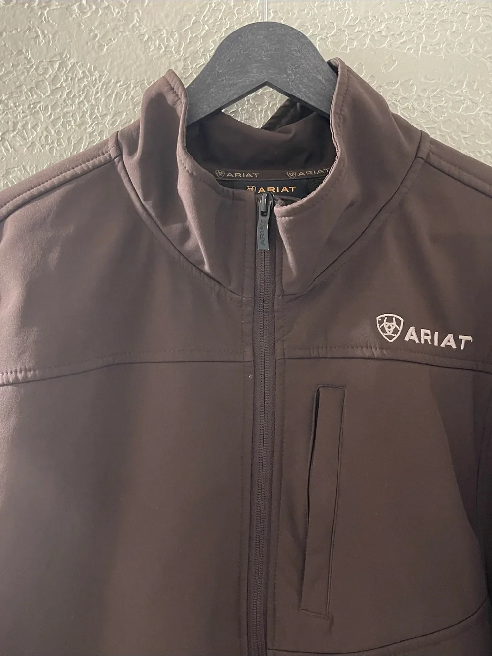 Ariat Men's Dark Brown Softshell Windbreaker Jacket